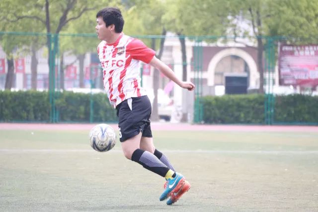符合老佛爷条件身价过亿球员仅9人：巴黎5人+巴萨3人+穆西亚拉